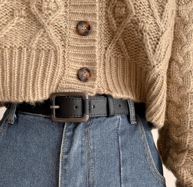 Ремень с булавочной пряжкой