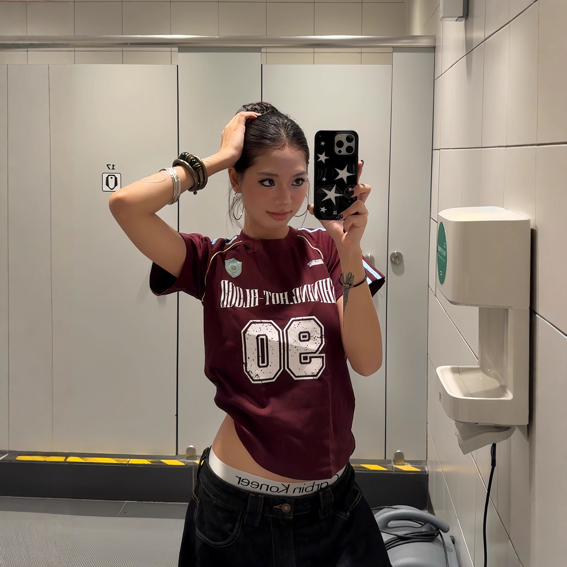 Футболка спортивная в стиле Y2K