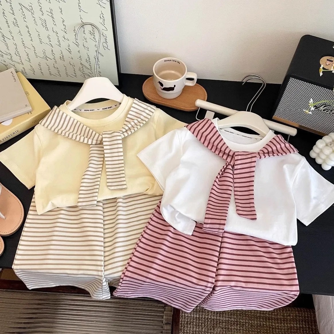 Костюм летний с брюками