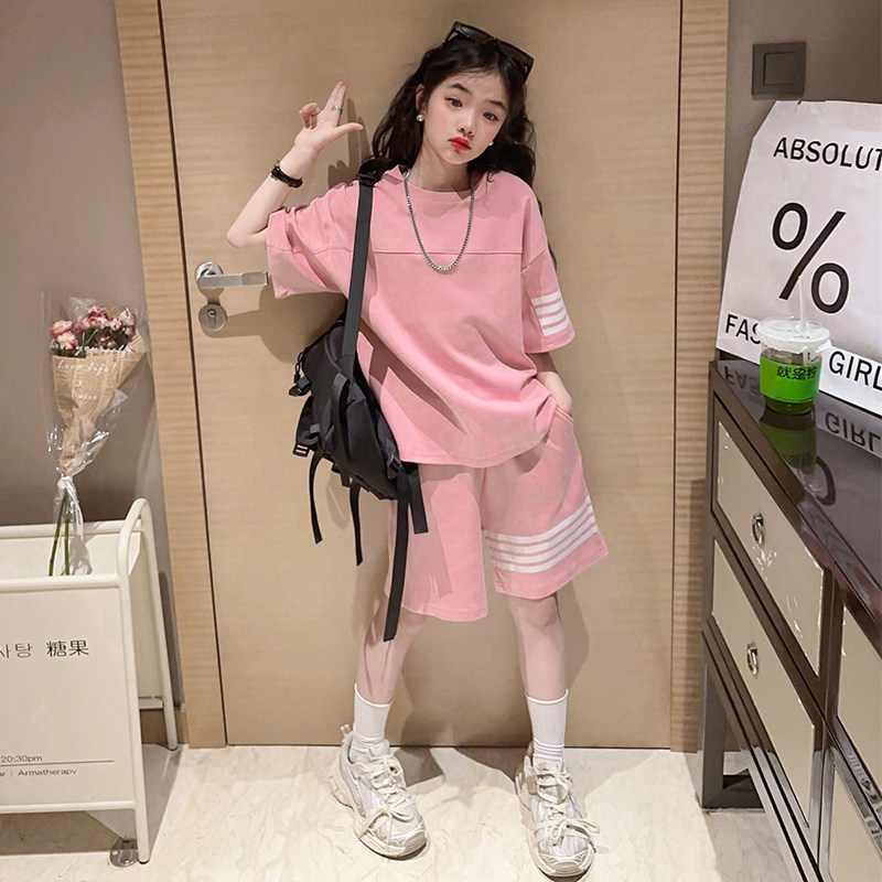 Костюм летний с шортами и футболкой