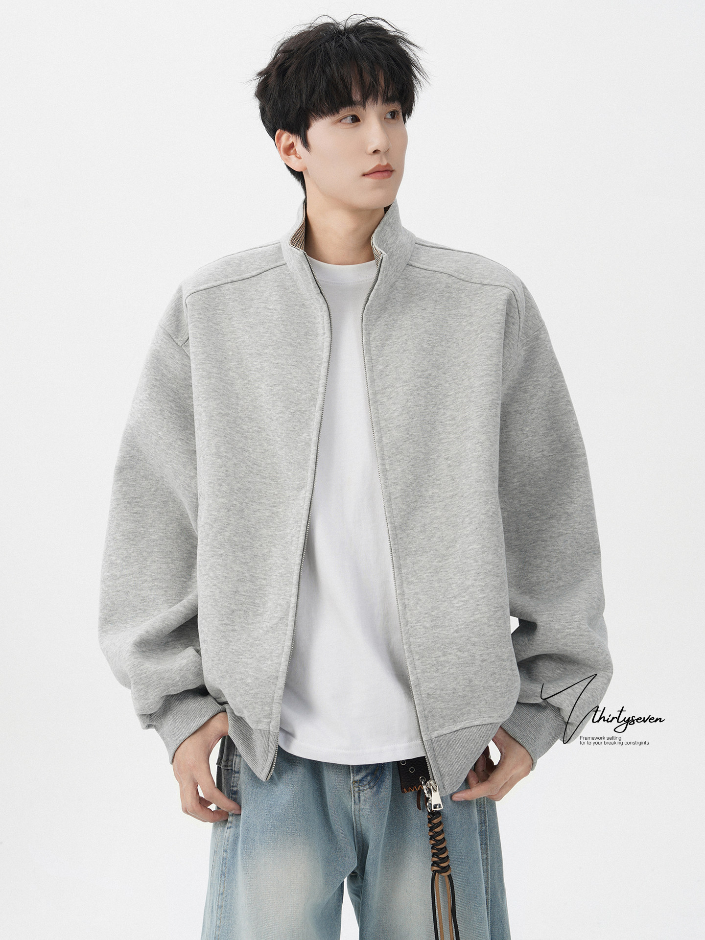 Толстовка на молнии