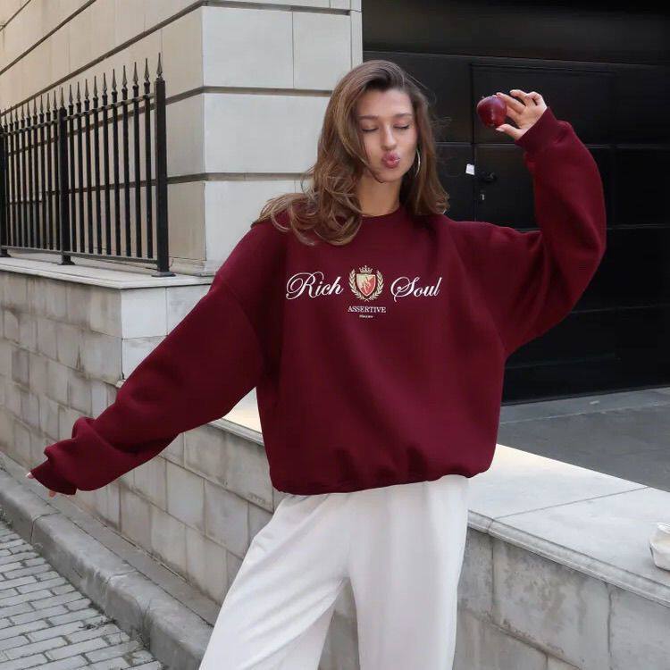 Женский свитшот оверсайз