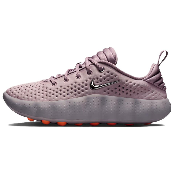 Кроссовки Nike Mind 002